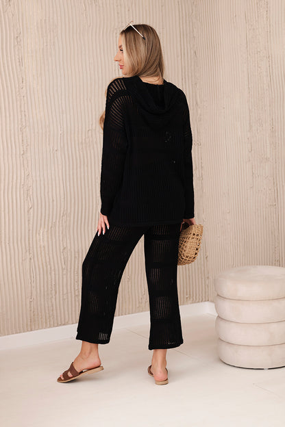 Комплект с ажурни панталони и блуза
