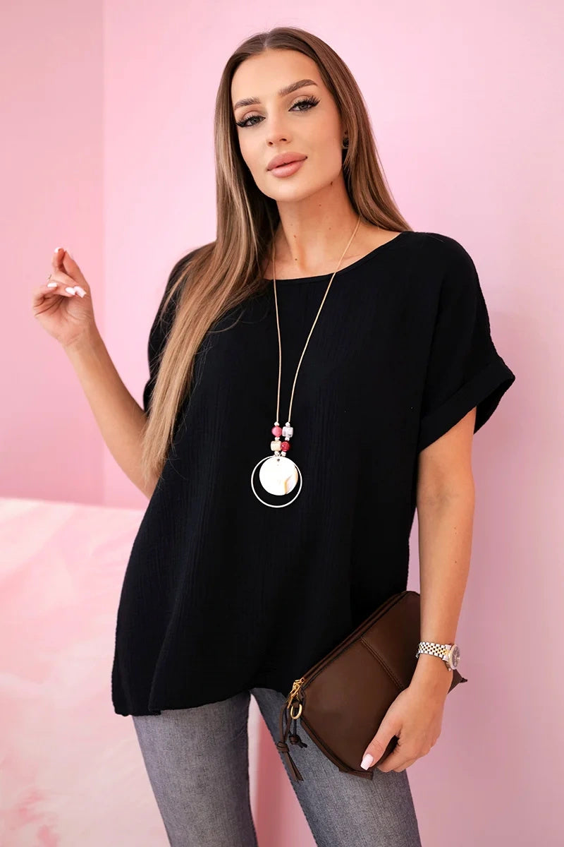 Свободна блуза от муселин с декоративно колие