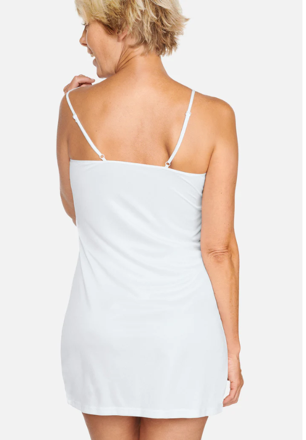 Дълга подплата с тънки презрамки NATURANA 3606