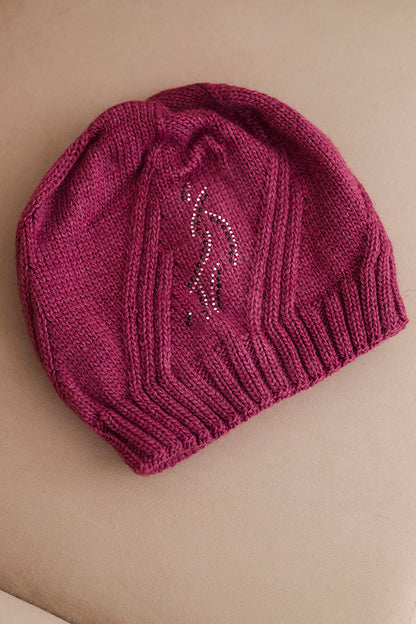 Дамска зимна шапка с вълна и помпони