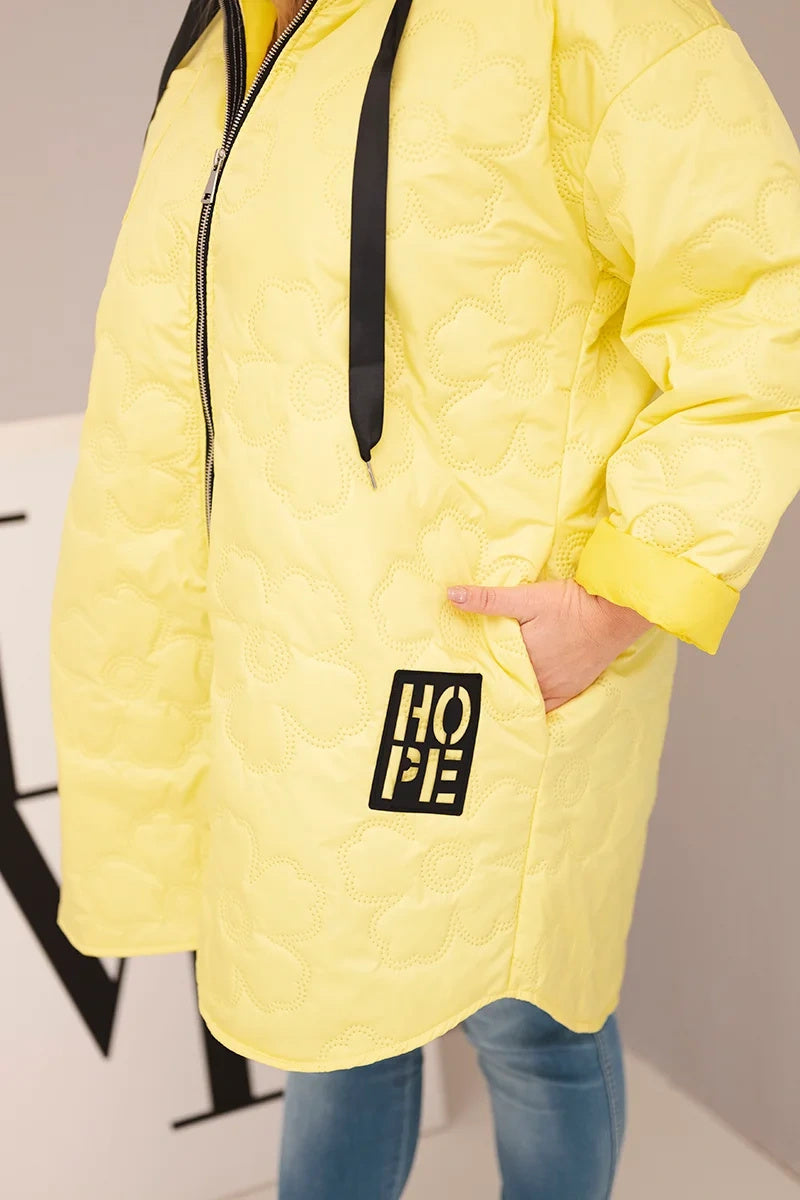 Стегано яке с качулка и надпис HOPE