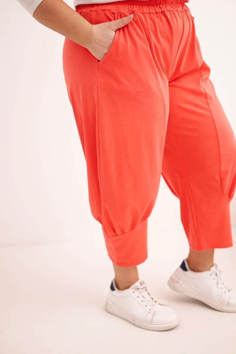 Свободни панталони с ниска талия и ластик