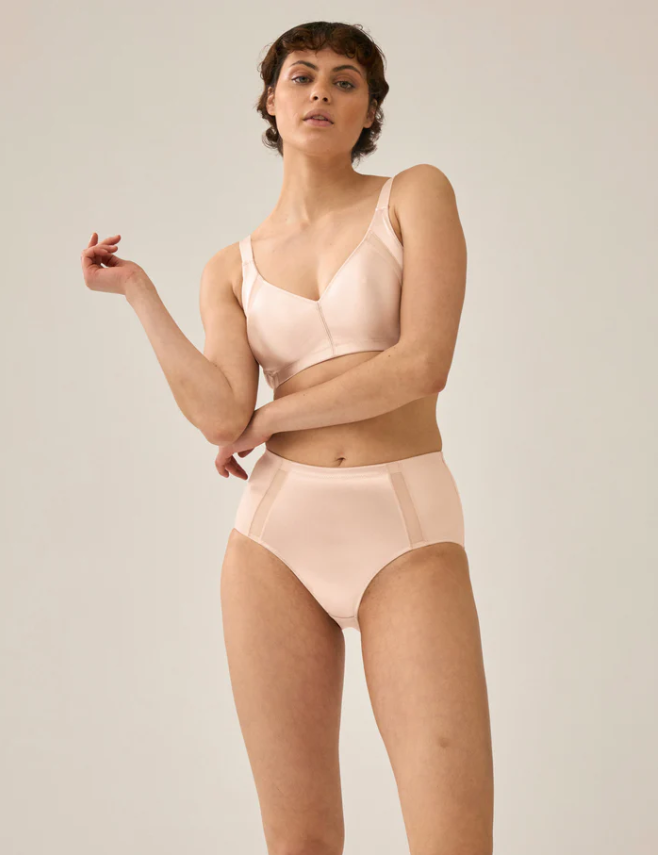 Дълбоки стягащи бикини NATURANA 4662