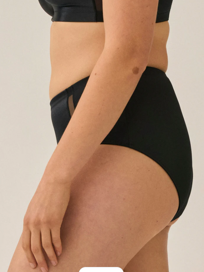 Дълбоки стягащи бикини NATURANA 4662