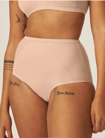 Дълбоки стягащи бикини NATURANA 4679