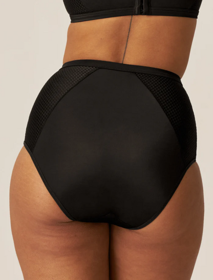 Дълбоки стягащи бикини NATURANA 4679