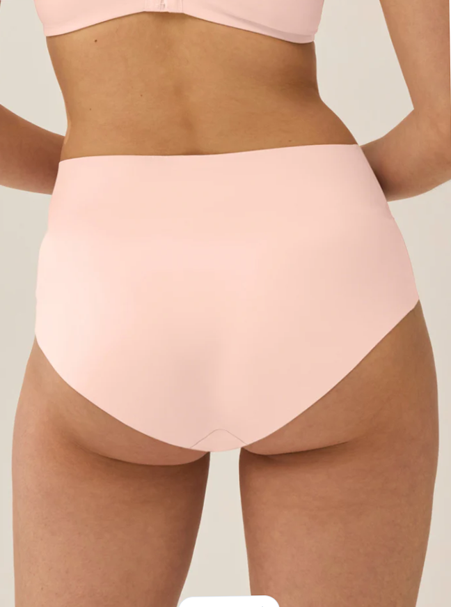 Дълбоки лазерно рязани бикини NATURANA 4832