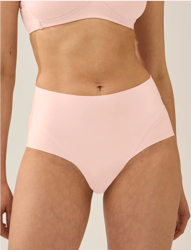 Дълбоки лазерно рязани бикини NATURANA 4832