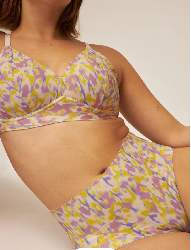 Дълбоки лазерно рязани бикини NATURANA 4832