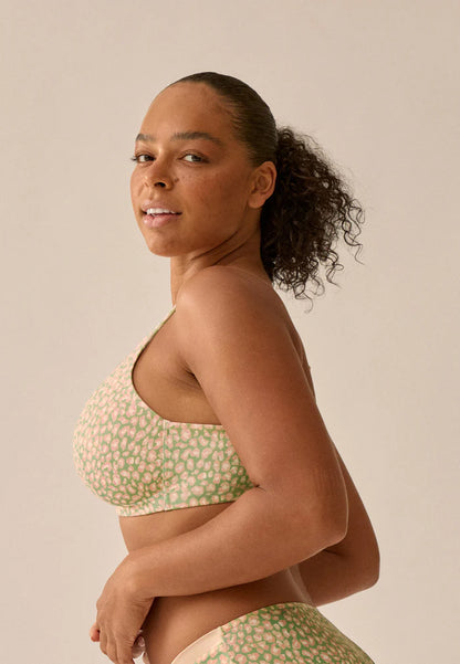 Сутиен с оформени чаши без банели NATURANA 5119 - Резида