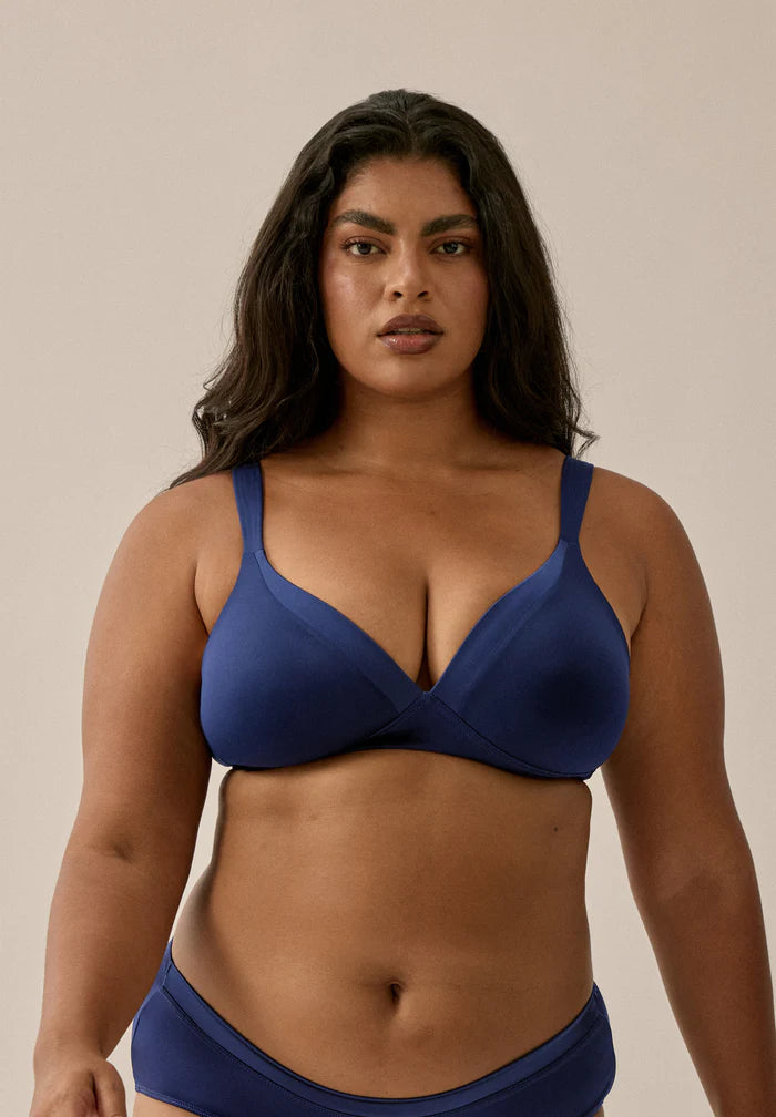 Сутиен с оформени чаши без банели NATURANA 5119 - тъмносин