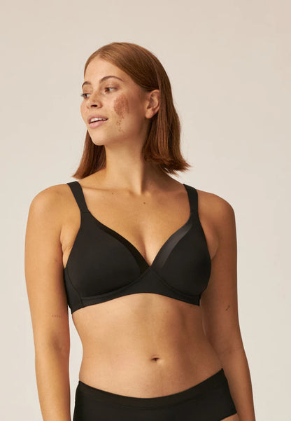 Сутиен с оформени чаши без банели NATURANA 5119 - черно