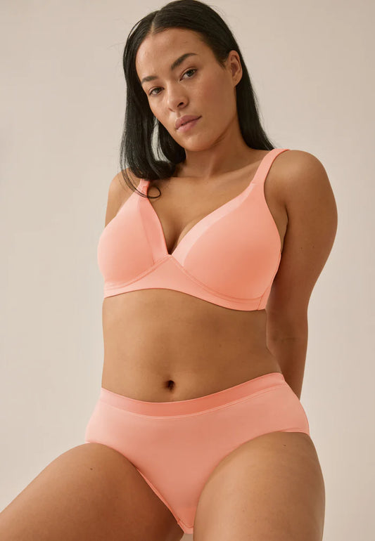 Сутиен с оформени чаши без банели NATURANA 5119 - праскова