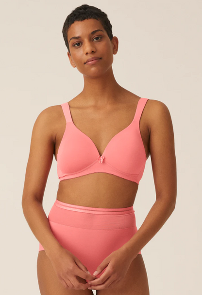 Сутиен с оформена чаша без банели NATURANA 5266