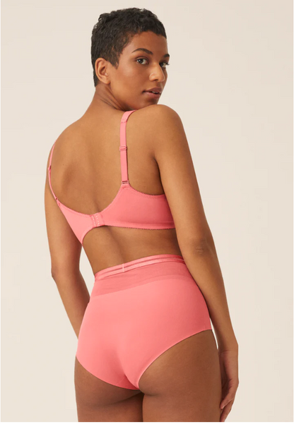 Сутиен с оформена чаша без банели NATURANA 5266