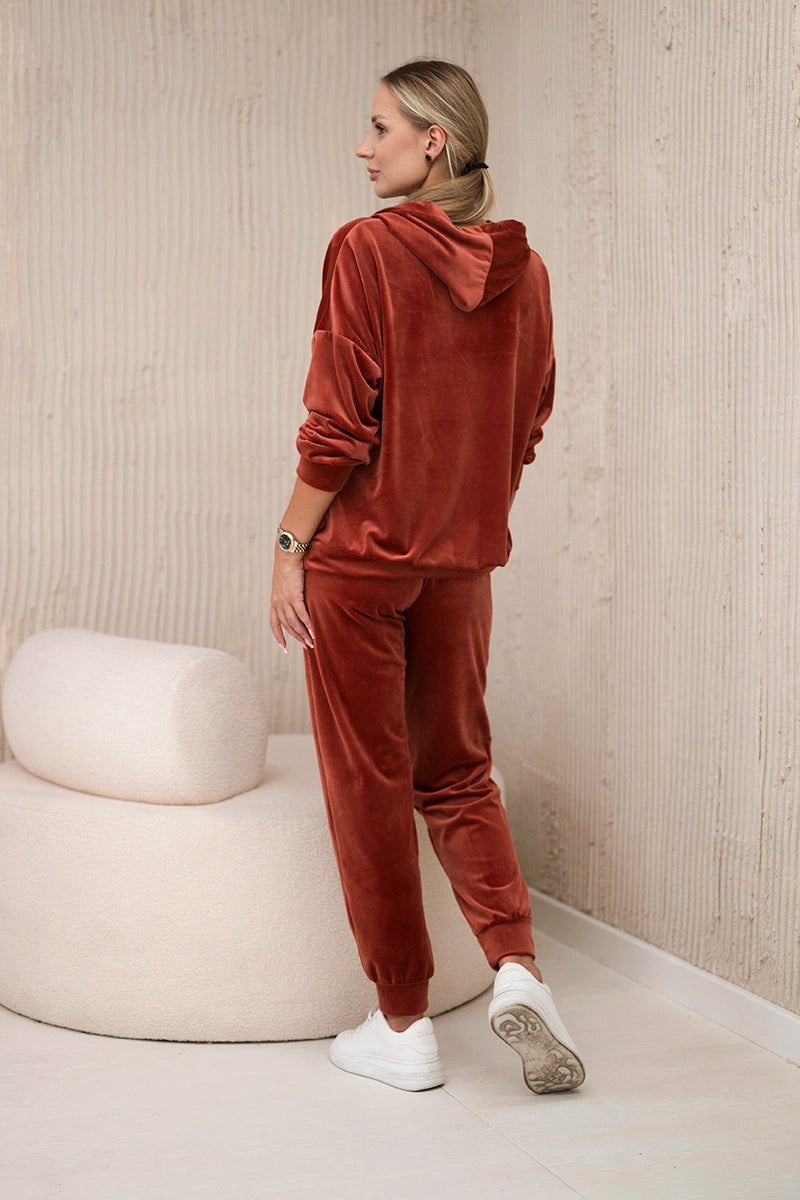 Велурен комплект от суитчър с панталон 5629Q