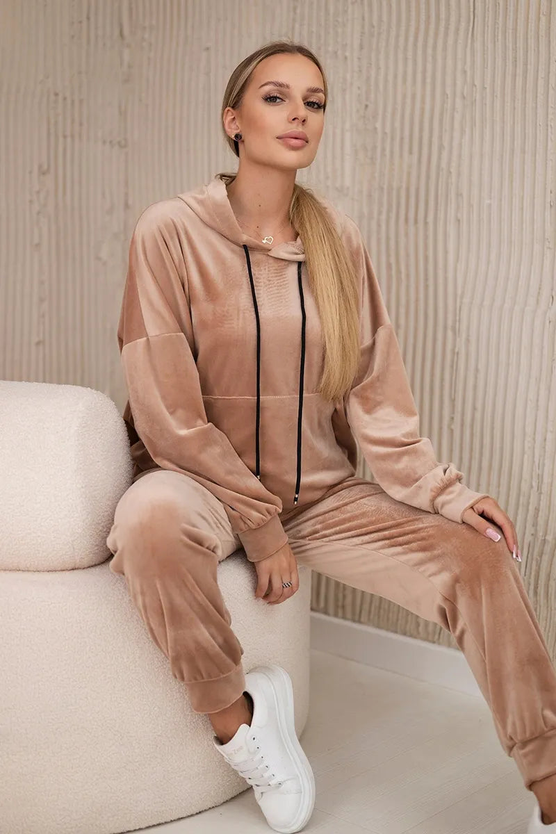 Велурен комплект от суитчър с панталон 5629Q