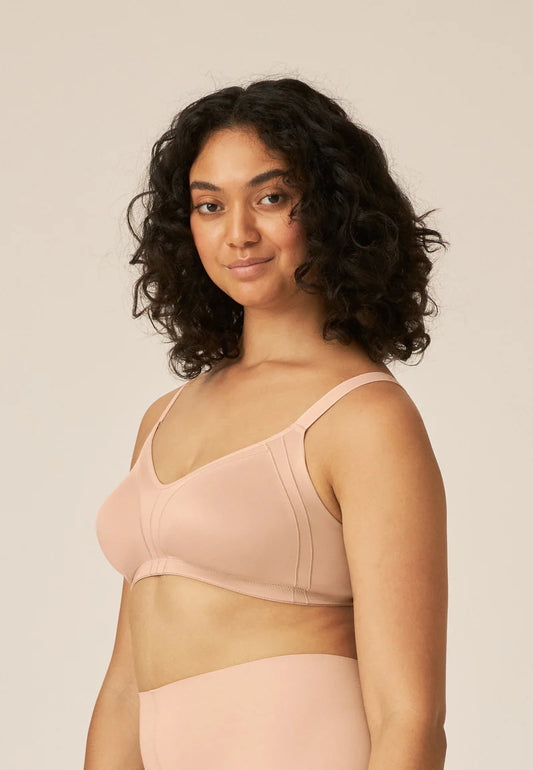 Сутиен с подплатени чаши без банели NATURANA 5632 - телесен