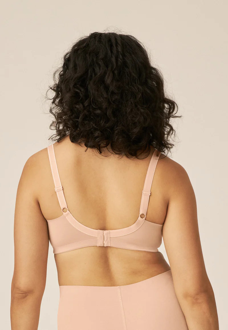 Сутиен с подплатени чаши без банели NATURANA 5632 - телесен