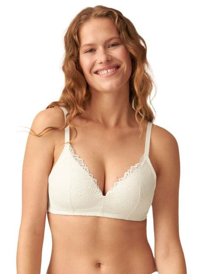 Дантелен сутиен без банели с оформена чаша NATURANA 5674