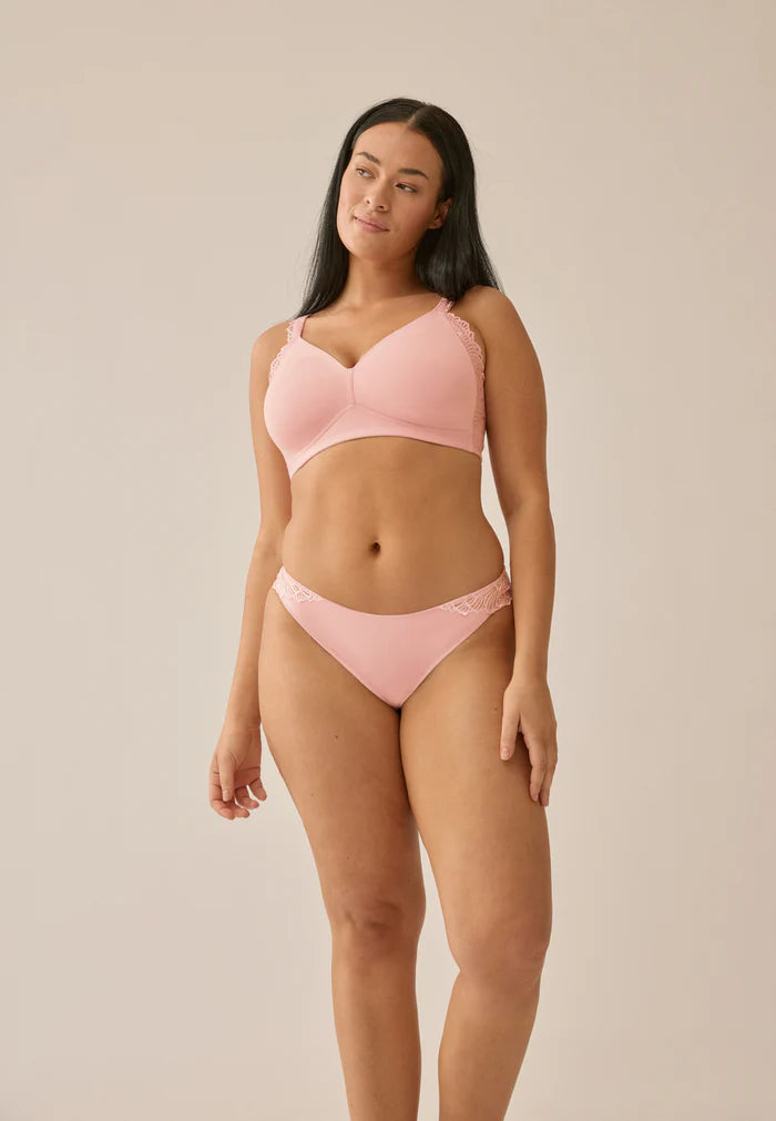 Сутиен с оформени чаши без банели NATURANA 5675 - бледо розов