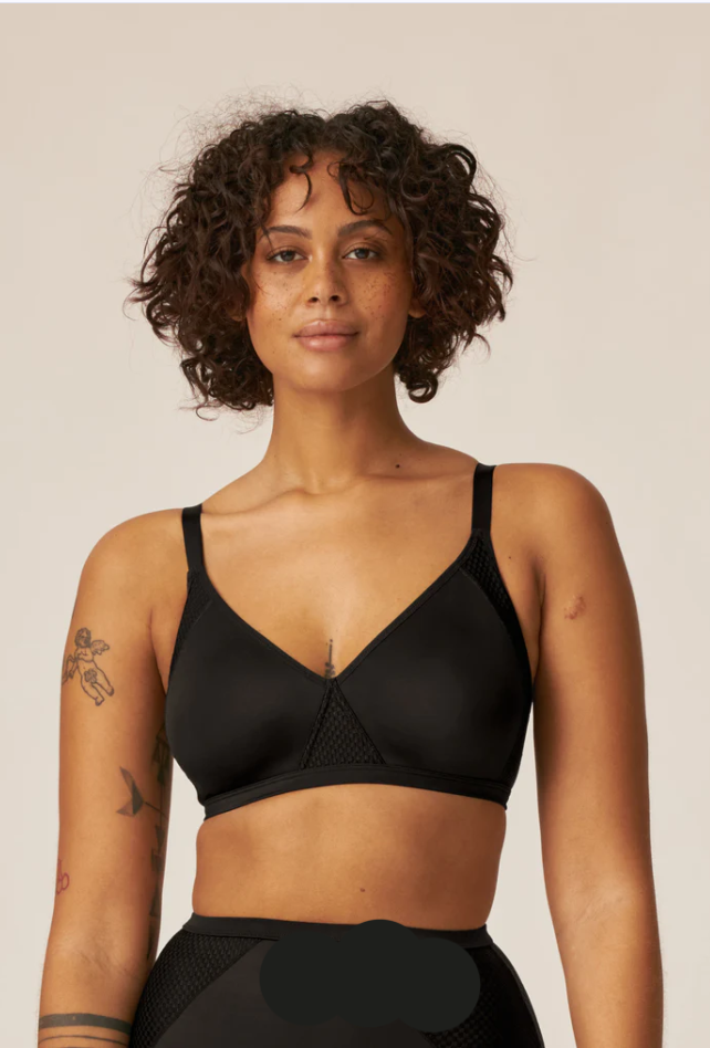 Сутиен с меки чаши без банели NATURANA 5679