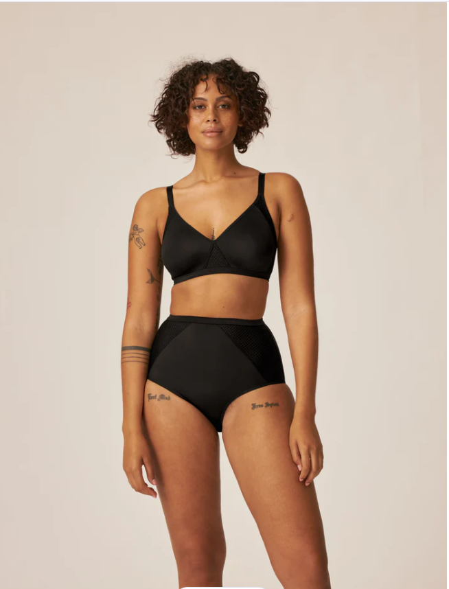 Сутиен с меки чаши без банели NATURANA 5679