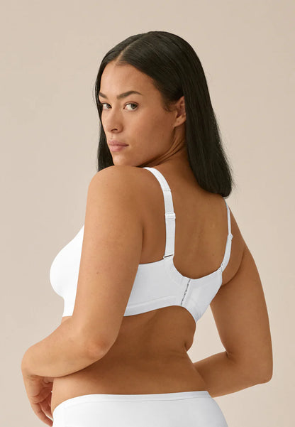 Сутиен без банели, изработен от лек материал NATURANA 5683 - бяло