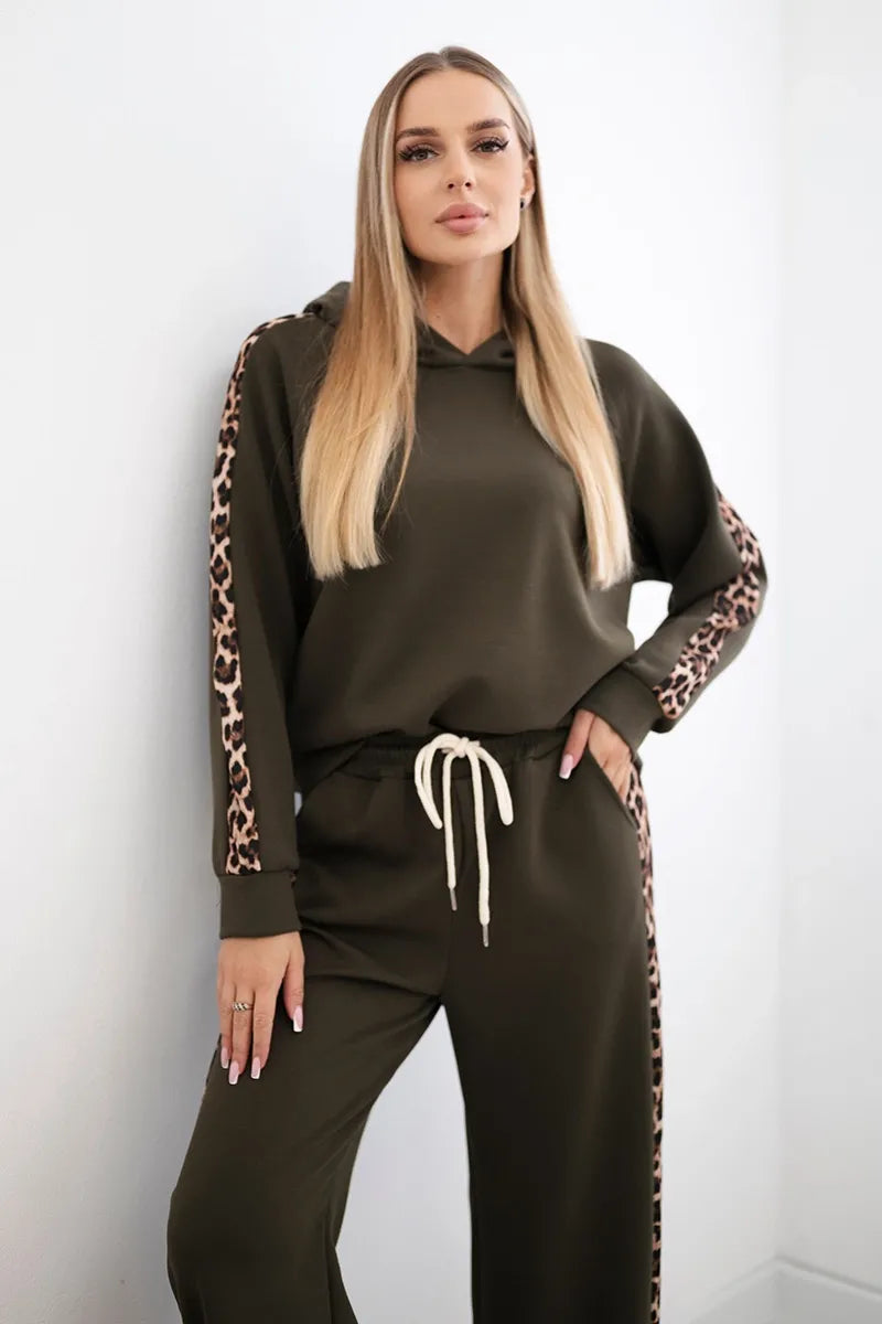Комплект от вискоза с леопардово райе 7115