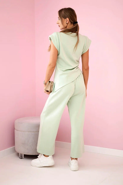 Комплект от асиметрична блуза с панталон 7349