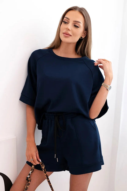 Дамски комплект с блуза с къс ръкав и шорти с ластик 7402