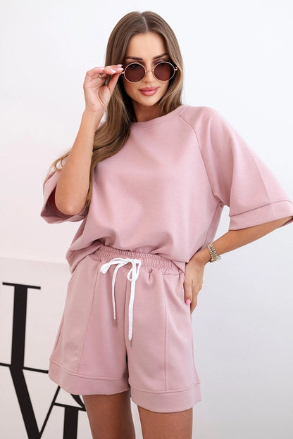 Дамски комплект с блуза с къс ръкав и шорти с ластик 7402