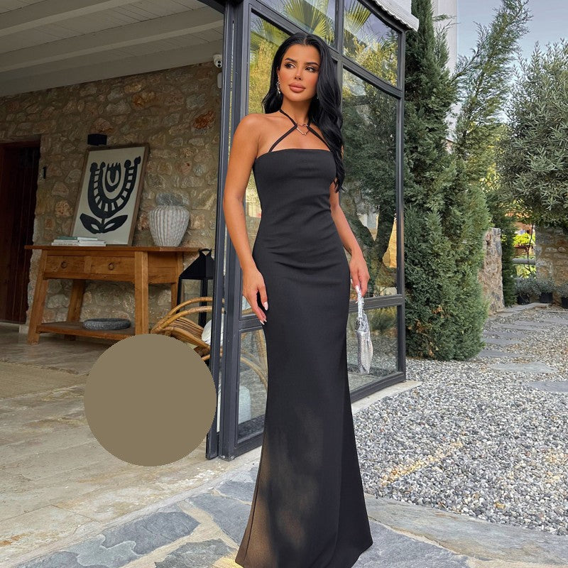 Елегантна дълга черна рокля EO-8065