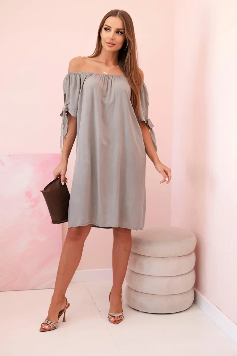 Дамска рокля от вискоза с връзки на ръкавите 81785