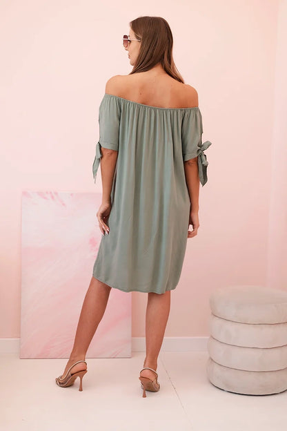 Дамска рокля от вискоза с връзки на ръкавите 81785