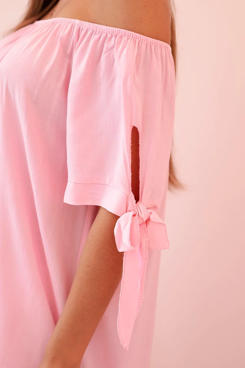 Дамска рокля от вискоза с връзки на ръкавите 81785