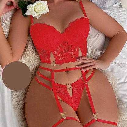 Babydoll комплект от бюстие с прашки и жартиери 8406