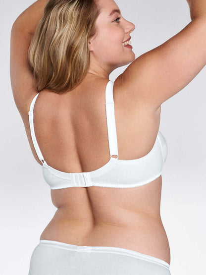 Сутиен с дантела и бродерия Naturana  86545 100% памук - бяло
