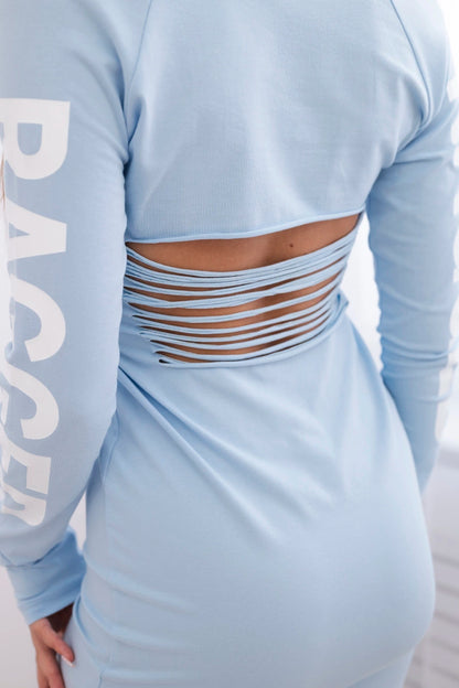 Рокля с дълъг ръкав и рязан гръб 8828