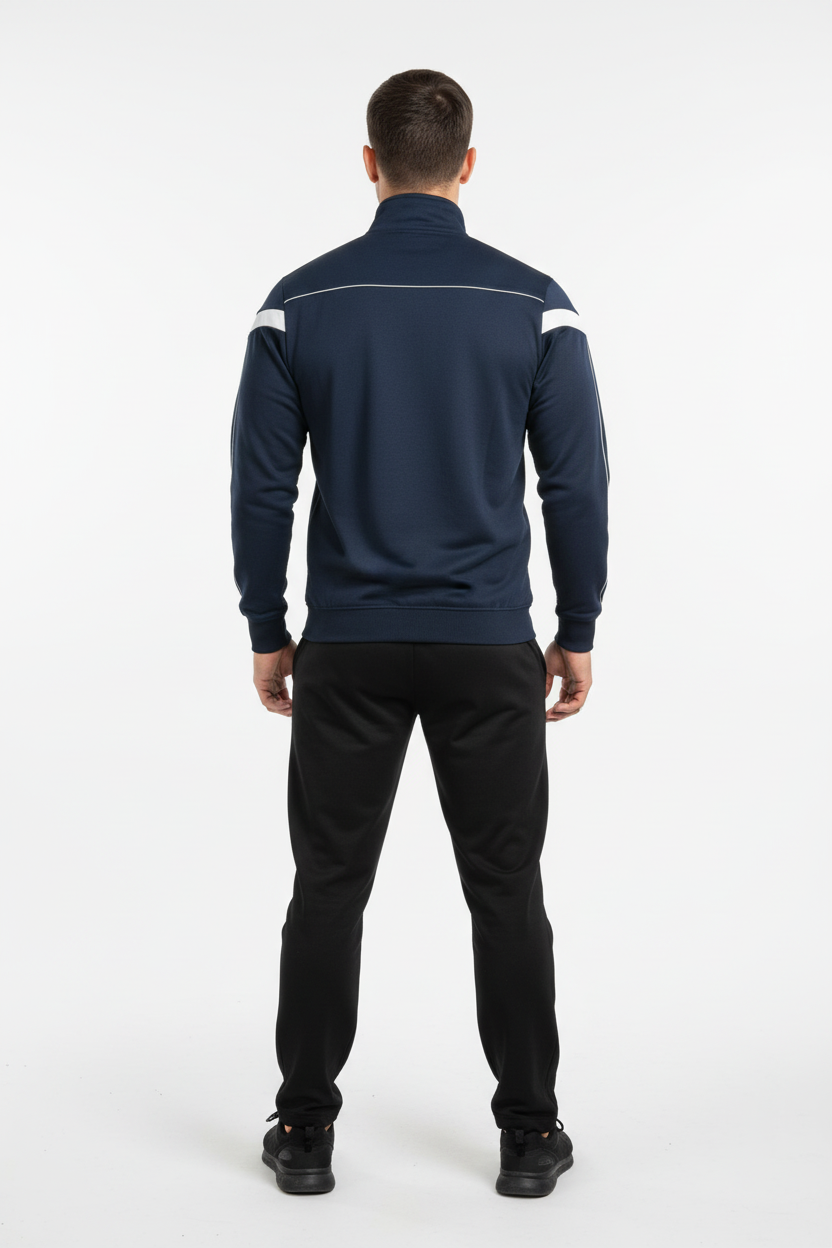 Мъж в гръб с петролен екип - чист гръб