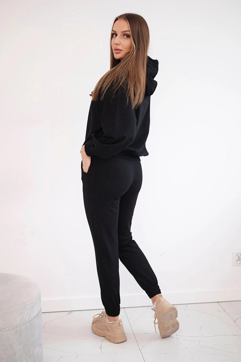 Комплект от суитчер с качулка и панталон 9337