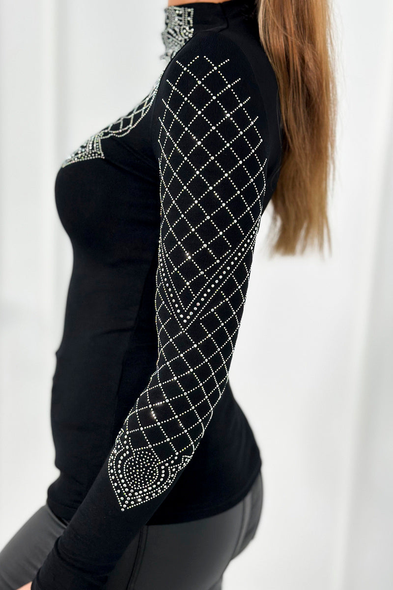 Черна дамска блуза украсена с камъчета 9419