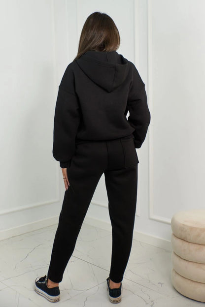 Изолиран комплект суичър с панталон 9577