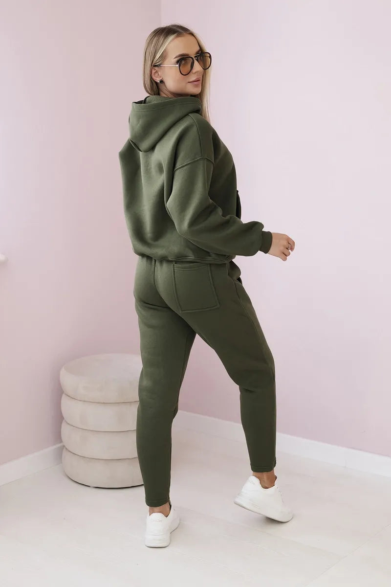 Изолиран комплект суичър с панталон 9577