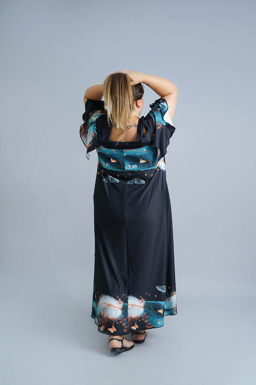 Дълга черна рокля с къс ръкав Мая