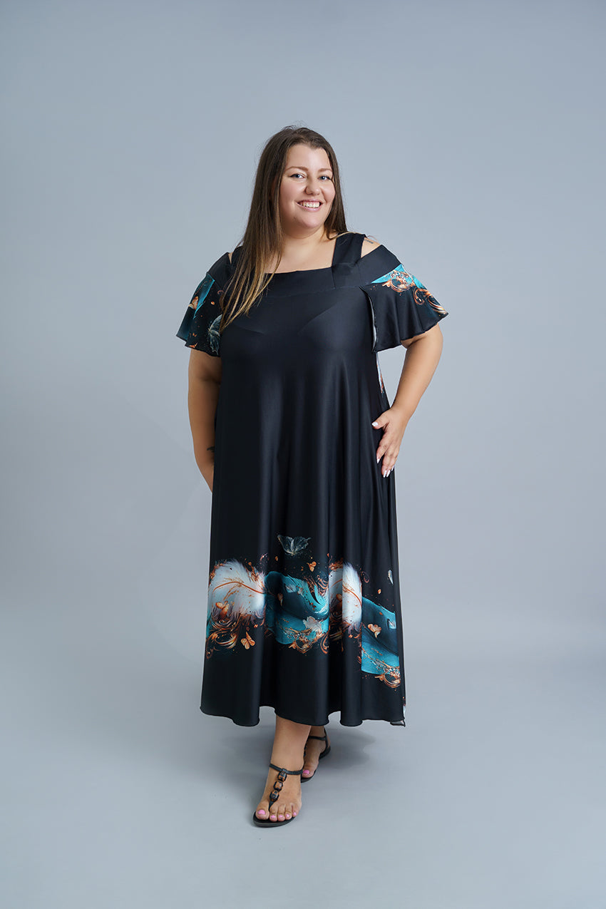 Дълга черна рокля с къс ръкав Мая