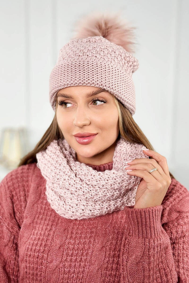Дамски комплект от шапка с шал PLK2