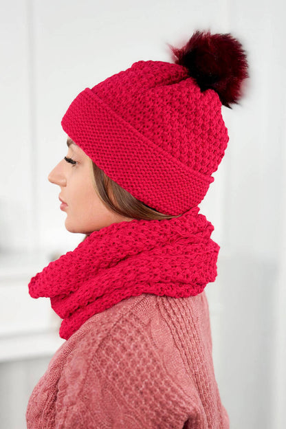 Дамски комплект от шапка с шал PLK2