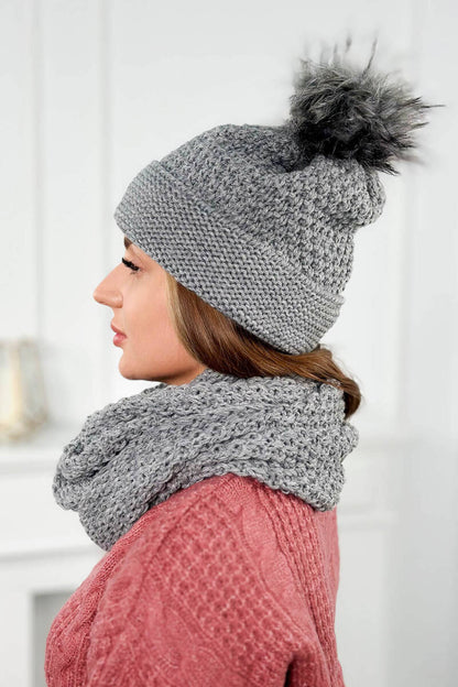 Дамски комплект от шапка с шал PLK2