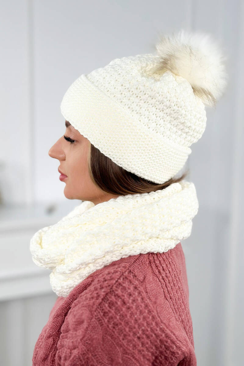 Дамски комплект от шапка с шал PLK2